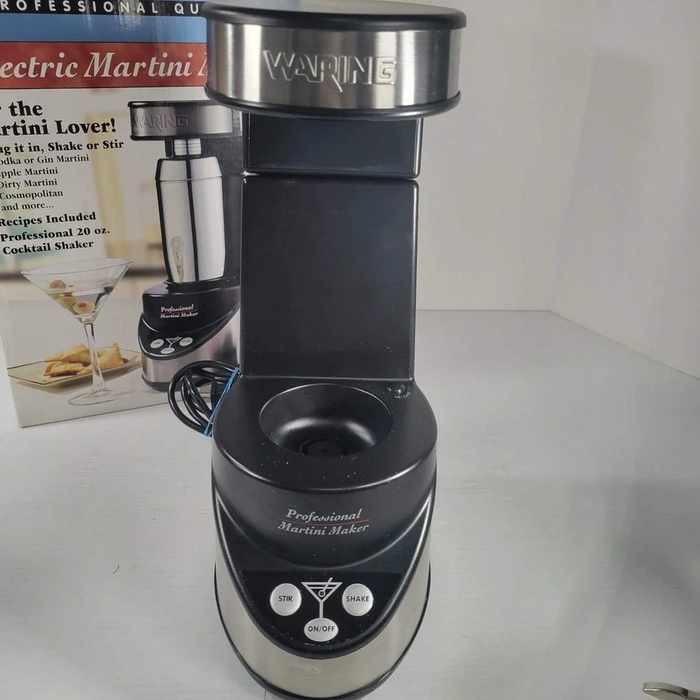 Waring Pro Professional Quality Electric Martini Maker Shaker WM007 Tested Works